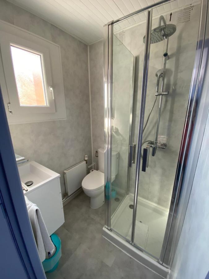 Hotel Le Bambi Baume-les-Dames Ngoại thất bức ảnh