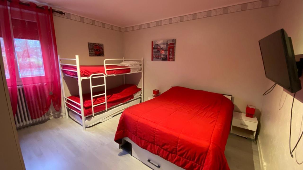 Hotel Le Bambi Baume-les-Dames Ngoại thất bức ảnh